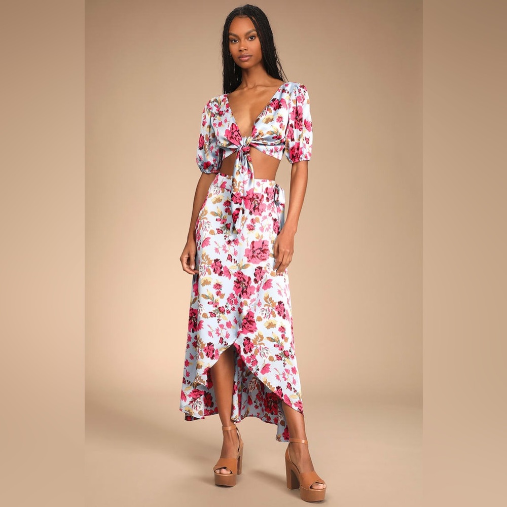 NWT - LULUS FLORAL SKIRT SET